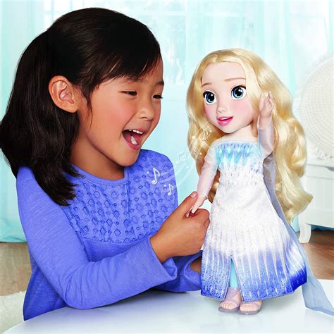 Let It Go and Have Fun with the Maguc in Motion Elsa Doll